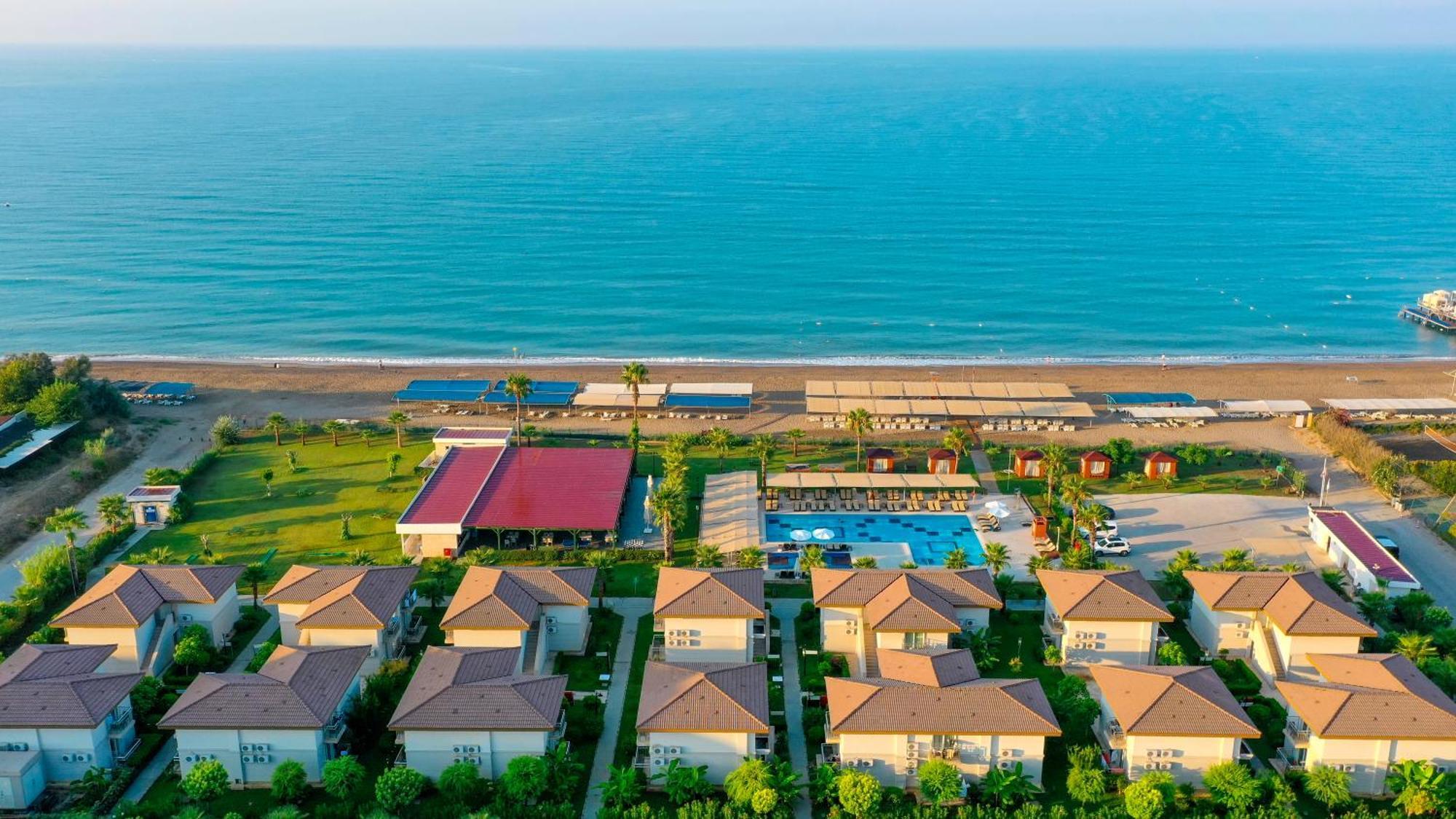 Crystal Boutique Beach & Resort - Adult Only 贝莱克 外观 照片