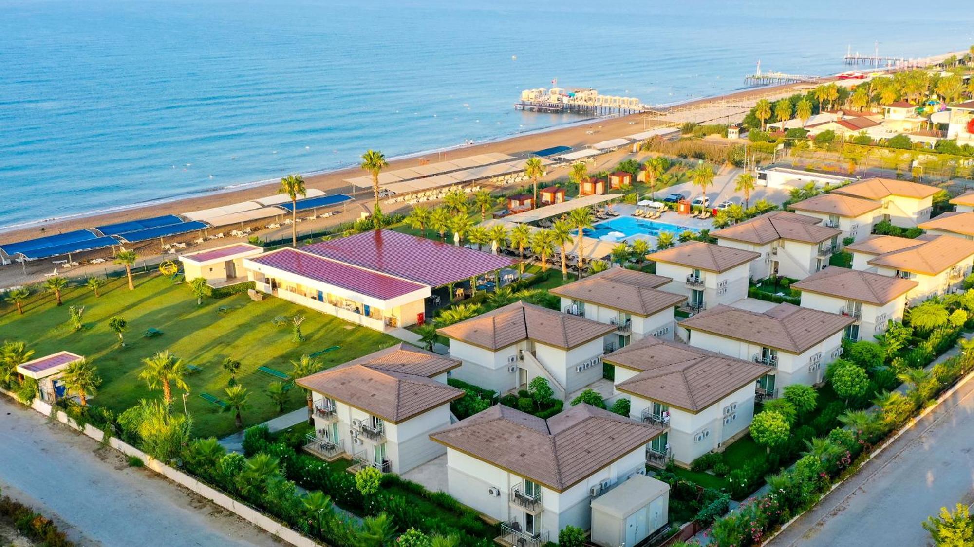 Crystal Boutique Beach & Resort - Adult Only 贝莱克 外观 照片